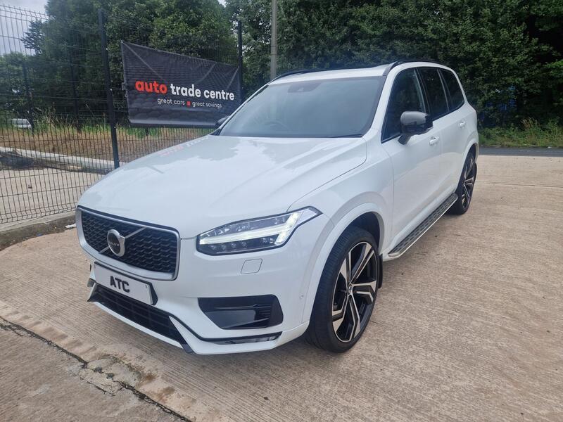 VOLVO XC90 2.0 Ultimate Dark B5 AWD (250 hp) Auto 7 seat (2020)