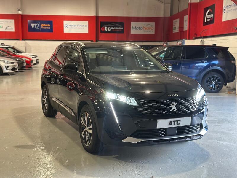 PEUGEOT 3008 1.5 BlueHDi Allure Premium + (2023)