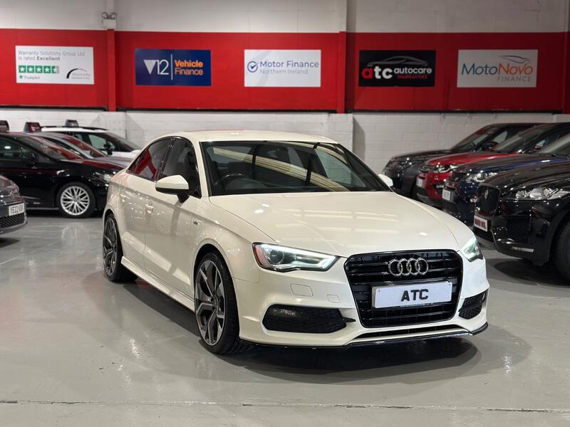 AUDI A3 1.4 TFSI CoD S line (2015)