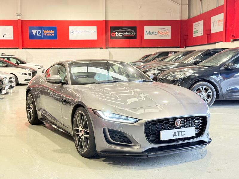 JAGUAR F-TYPE 2.0 i R-Dynamic (2020)