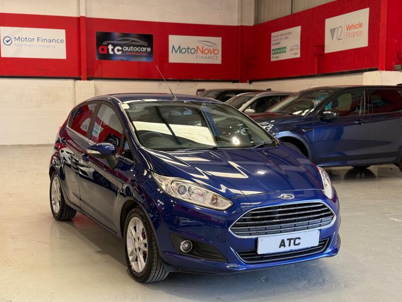 FORD FIESTA 1.5 TDCi Zetec (2015)