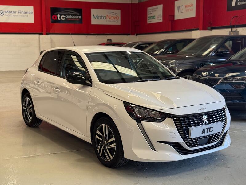 PEUGEOT 208 1.2 PureTech Allure Premium + (2023)